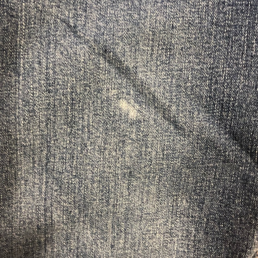 Gap bootleg capris - Picture 2 of 5